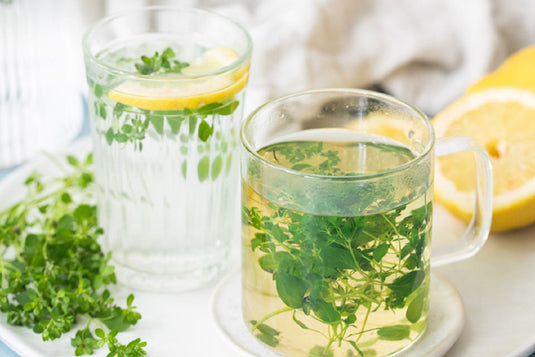 Чай и вода с пресен риган