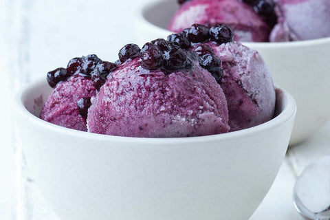 BANANA ICE CREAM WITH WILD BLUEBERRIES